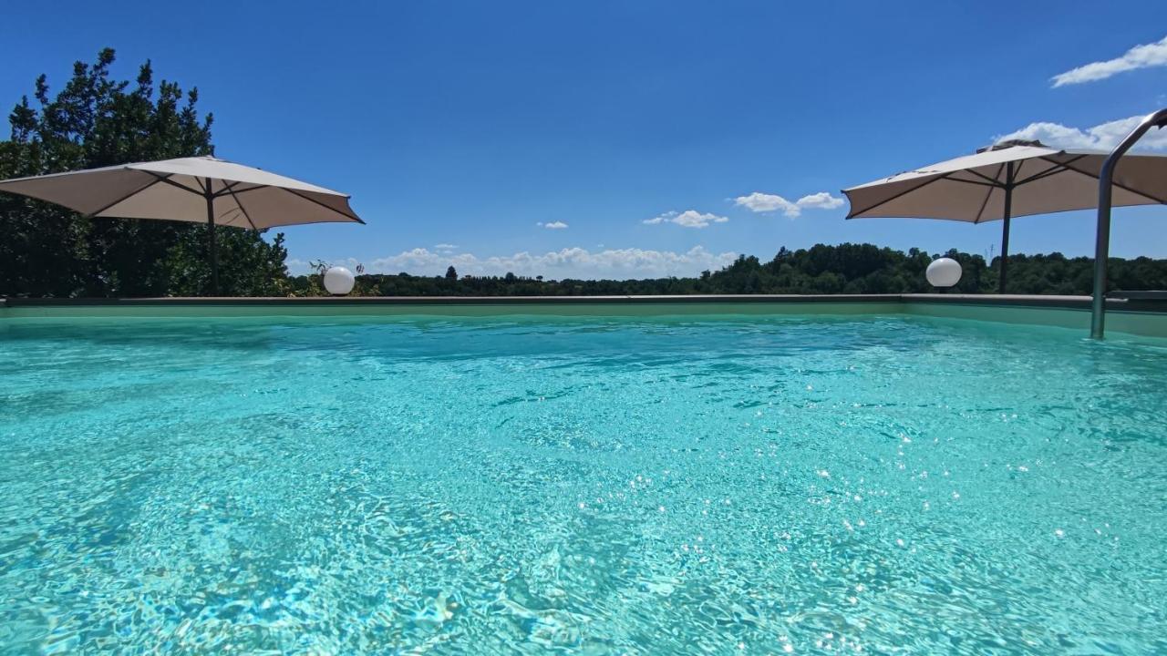 A 2 Passi Dal Lago Grotte di Castro 外观 照片